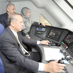 Son hızla yola devam (FOTO)