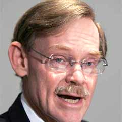 Zoellick: Dünya ekonomisi küçülebilir
