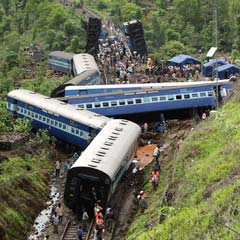 Hollanda'da 2 tren çarpıştı