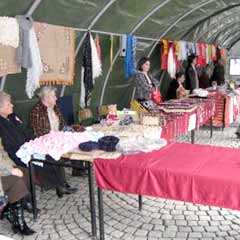 Mehmetçik'ten Kosova'da 'Üreten Eller' kermesi