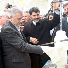 Bakan Yıldırım açılıştan açılışa koşuyor