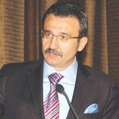 Tüzmen: İşsizlik sadece bakanın eline kağıt verilerek çözülmez