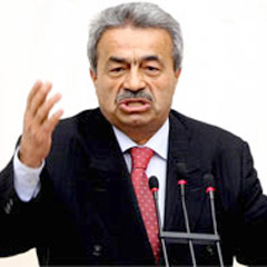 Kamer Genç'e mahkeme şoku