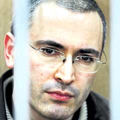 Hodorkovski Moskova'da yargılanmaya başladı