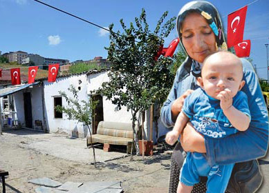 Ne oğul geldi ne bayram
