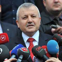 Baykal'a 1 milyonluk dava!
