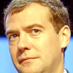 Medvedev'in anlaşma ısrarı