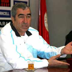 Aybaba genç oyunculardan umutlu