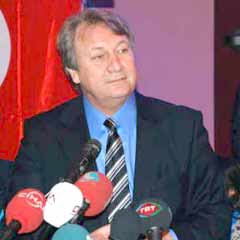 Sezer'den Ecevit dönemine övgüler