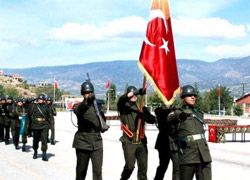 'Askeri okullara ilgi azaldı'ya cevap