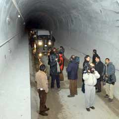 Ankara metrosu için kaç para gerekli?
