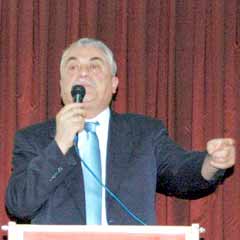 SP'li Candan, Karayalçın'a yüklendi
