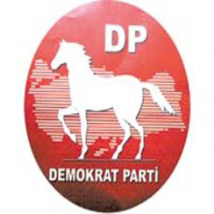 DP ilçe teşkilatı fesh edildi