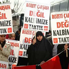 CHP'de ilginç gösteri!