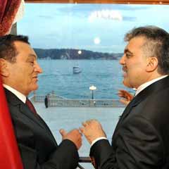 Gül, Mübarek'e Boğaz'ı gösterdi