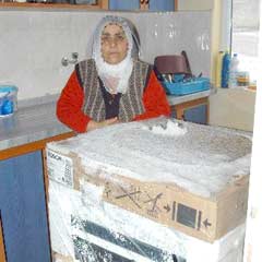 Kartel fukarayı yendi