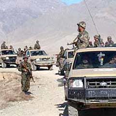 Afganistan'da 2 NATO askeri öldü