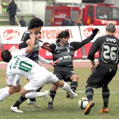Konyaspor, yeni transferleri ile güldü