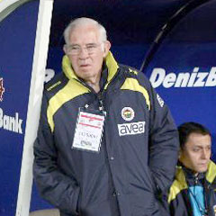 Aragones yenilginin şokunda