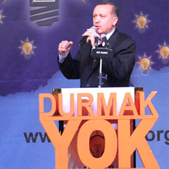 "Cumhuru tanımayan, cumhuriyeti konuşamaz"