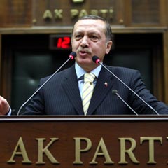 Erdoğan: Hani dini siyasete alet etmeyecektiniz!