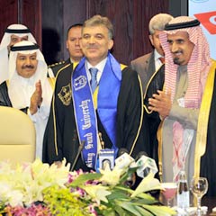 Gül'den Ortadoğu'ya anlamlı mesajlar