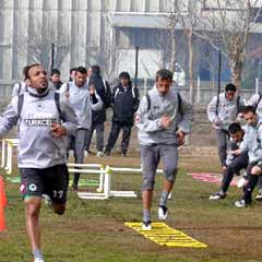 Konyaspor Beşiktaş'a hazırlanıyor