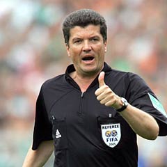 Türkiye-İspanya maçını Fandel yönetecek