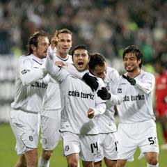 Kartal 4'de 4 yaptı