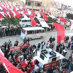 CHP'nin aday değişimi tepkilere yol açtı