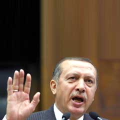 "Kürt vatandaşımı, kardeş olarak sevebiliyorum"