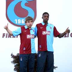 TS'de Göksu ve Faty imza attı