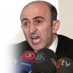 YARSAV Başkanı yeniden sahnede!
