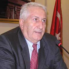 Çevik Bir, PKK ile mücadeleyi engellemiş!
