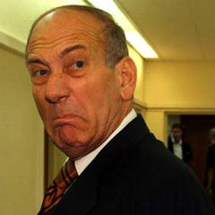 Namert Olmert (Kara Mizah)