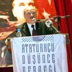 "Osman Baydemir'in evi neden aranmıyor?"