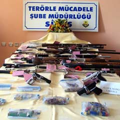 İşte Ergenekon'un suç aletleri (FOTO)