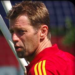 Cim Bom mevcut kadroyla yola devam dedi