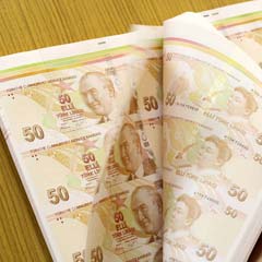 Yeni banknotlar işte böyle basılıyor (FOTO)