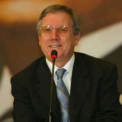 Medya dünyasından Aziz Yıldırım'a tepki