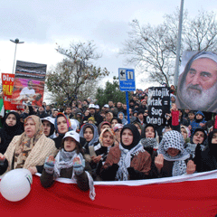 İstanbul’da İsrail’e lanet yağdı-FOTO