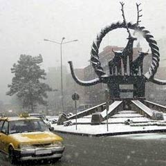 Kar, Başbakan'ın konvoyunu etkiledi