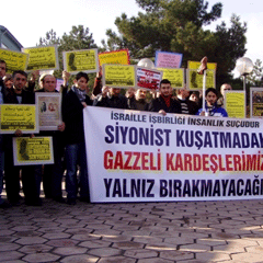 İsrail soykırım yapıyor!