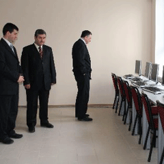“Türk okulları Moldova'nın ak yüzü”