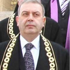 Cumhuriyet tarihinde böyle bir Başkanvekili var mı?