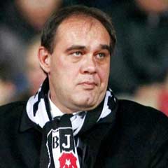 Demirören'den tuhaf savunma