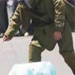 Şüpheli paket ABD'ye Büyükelçilik kapattırdı