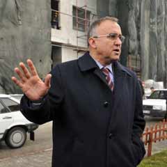 "Yüreğin varsa bunu da açıkla!"