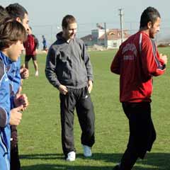 Denizlisporlu Atılgan sahalara dönüyor