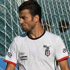 Beşiktaşlı Ali Tandoğan kaza geçirdi